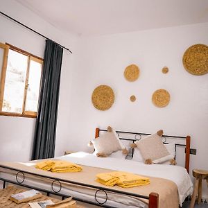 Camera economica con letto king size